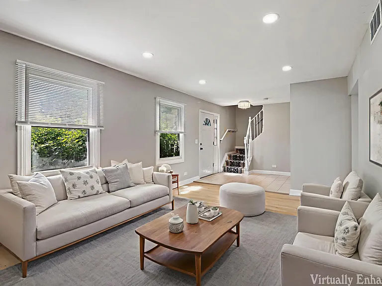 2208 Kensington Dr — Photo 44