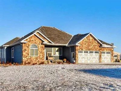 13077 20th St NW, Arnegard, ND, 58835