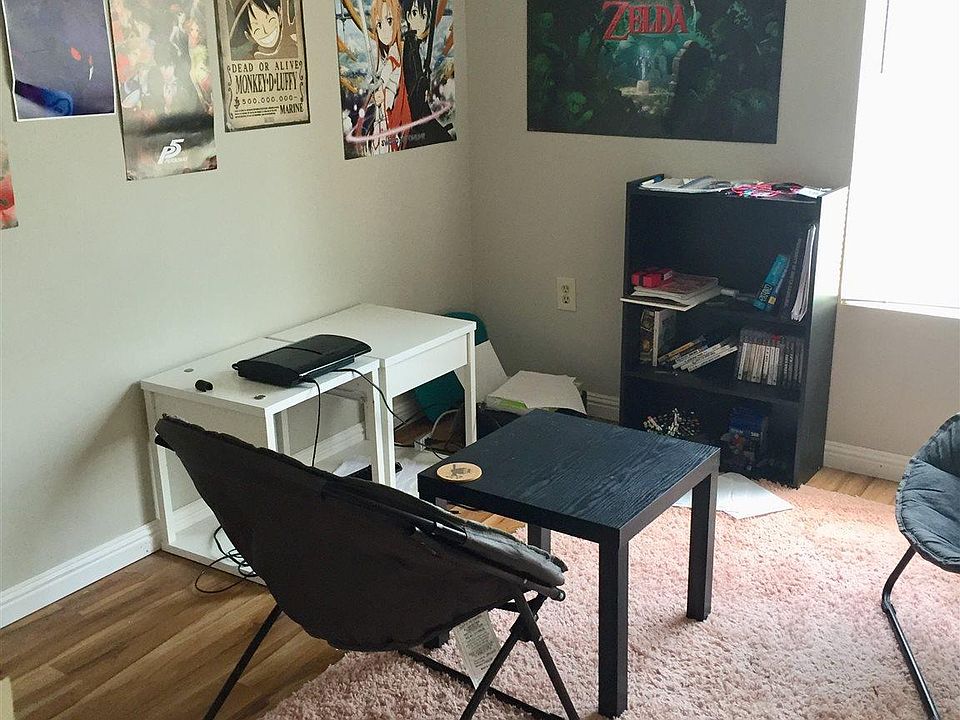 2nd image of 1600 Park Cir APT 107