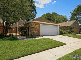 1536 Magnolia Ridge Dr, Baton Rouge, LA 70816