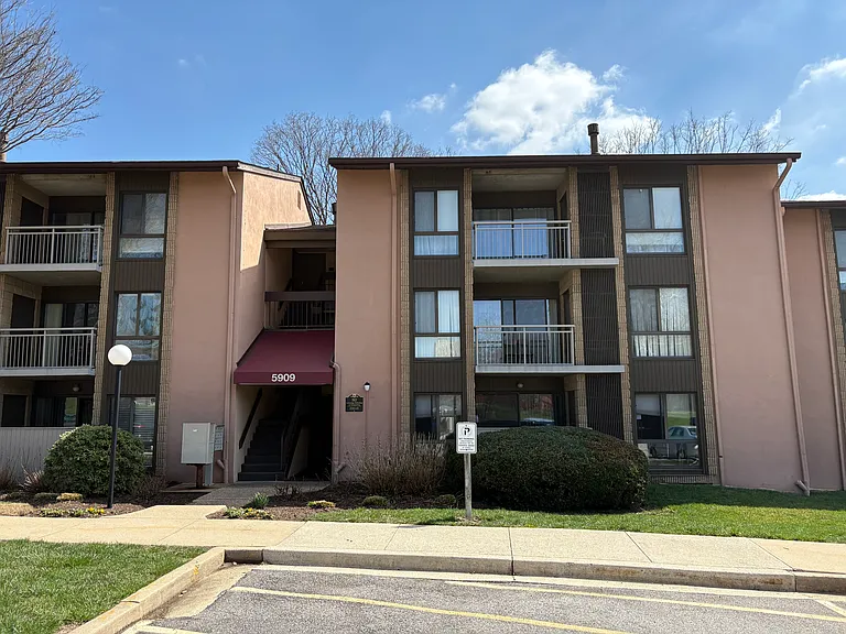 5909 Tamar Dr #7 — Photo 9