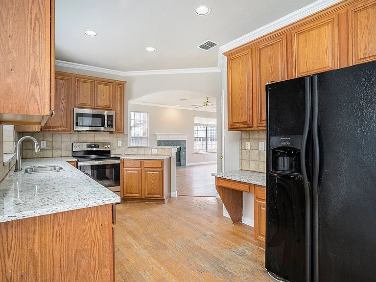 5201 Arrowhead Way — Photo 12