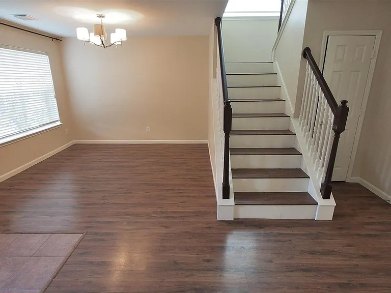 21211 Bridge Springs Ln — Photo 5