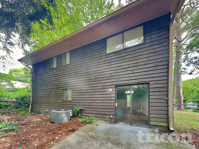 209 Park Place Dr — Photo 15