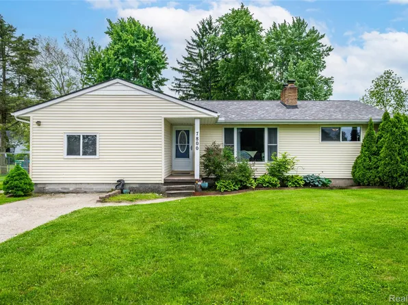7800 Maple St, Birch Run, MI 48415