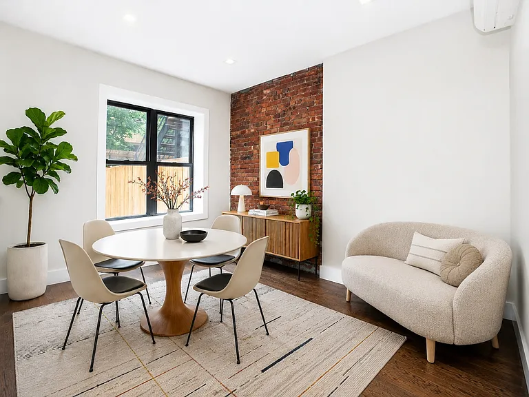 252 W 132nd St #B — Photo 3