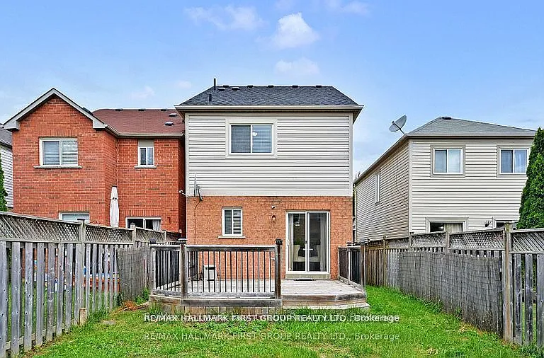 39 Robideau Pl — Photo 37