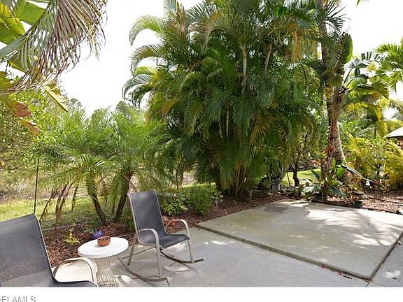 3rd image of 10373 Nightwood Dr