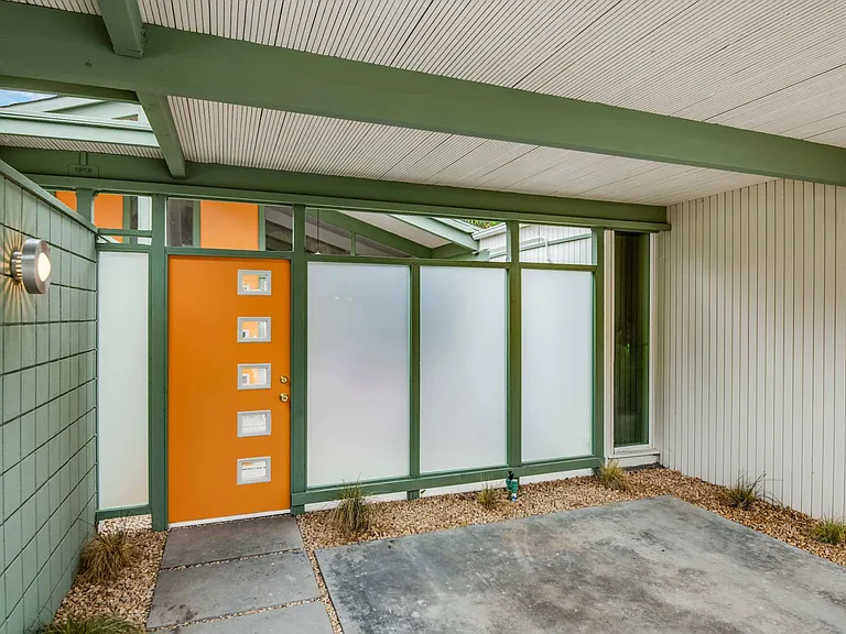 4123 Del Mar Ave — Photo 3