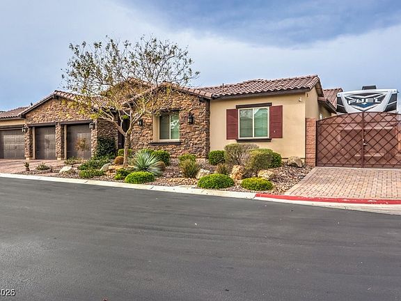 3rd image of 8351 Agave Bloom St
