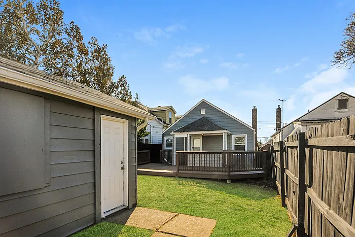4221 Schiller Pl — Photo 3
