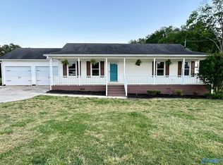 8660 Snake Rd, Athens, AL 35611