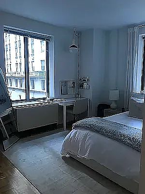 4th image of 90 William St Unit 18CE
