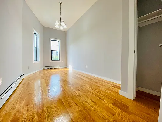 Rented by Blue Egg Realty Corp | media 13