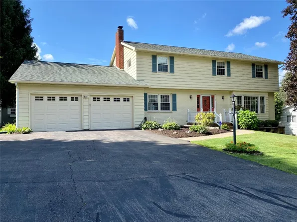 4504 Mansfield Rd, Vestal, NY 13850