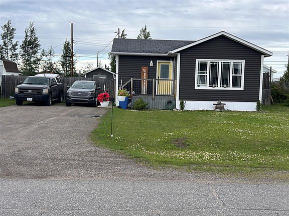 2nd image of 28 Adams Loop
