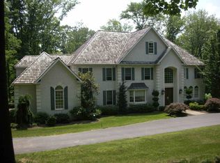 4 Saint Anthony Ln, Chester Springs, PA 19425