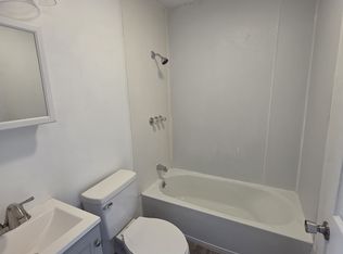 8248 Navarre Rd SW #B, Massillon, OH 44646