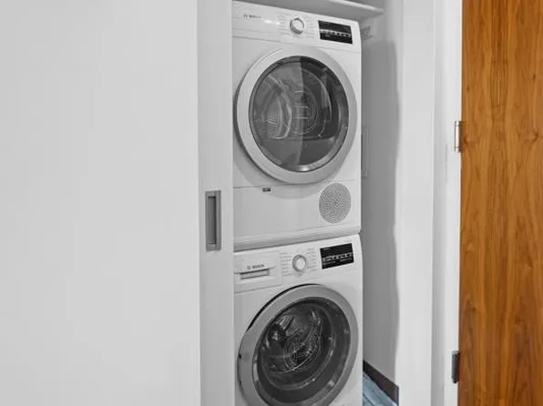 1 Shore Lane image 19 of 31