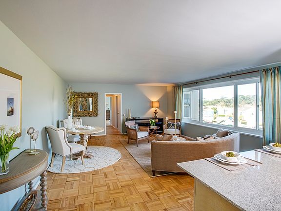 3rd image of 810 Gonzalez Dr APT 12M
