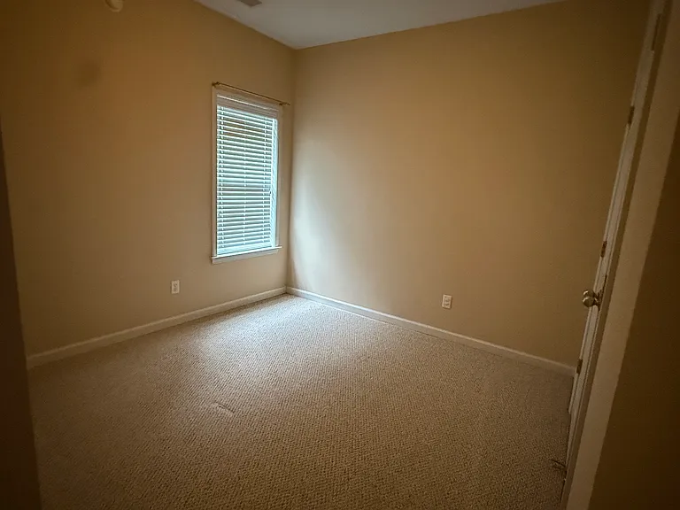 1353 Island Shore Dr — Photo 7