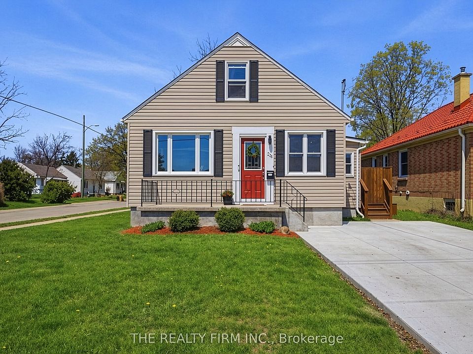 1st image of 216 Thompson Rd