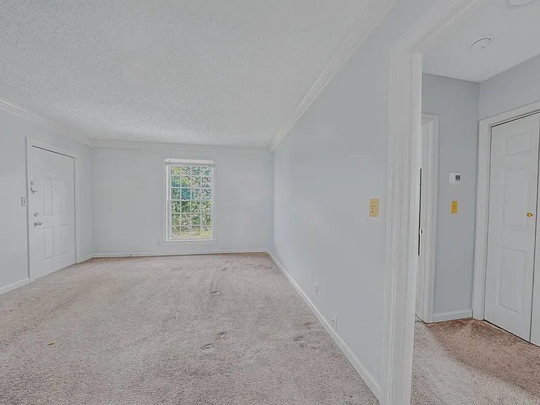 207 Harwell Ave — Photo 16