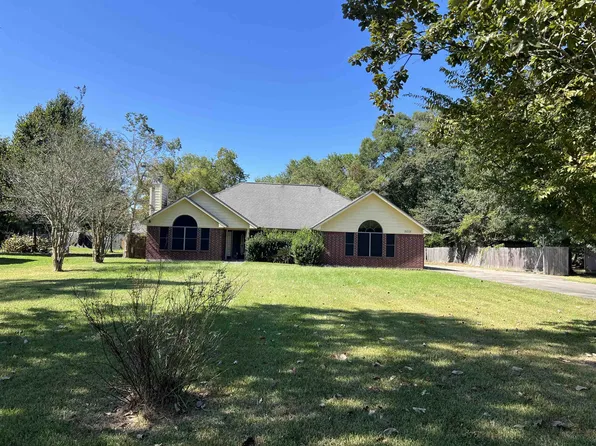 5015 Abilene St, Beaumont, TX 77703