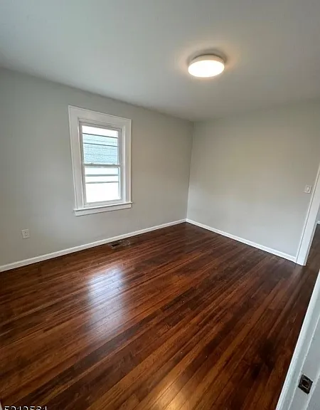 18 S Mountain Ave — Photo 11
