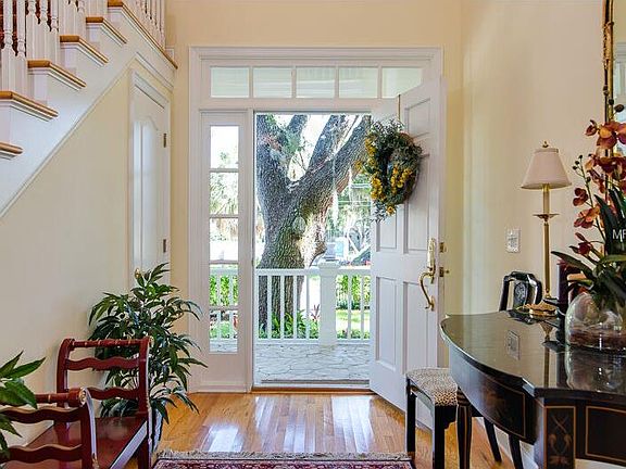 4th image of 5004 W Evelyn Dr