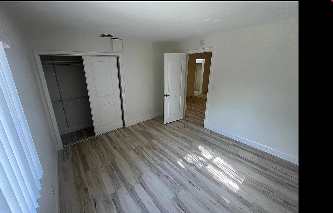 2 bed, 1.0 bath, 1430 sqft, $2,300 — Photo 1