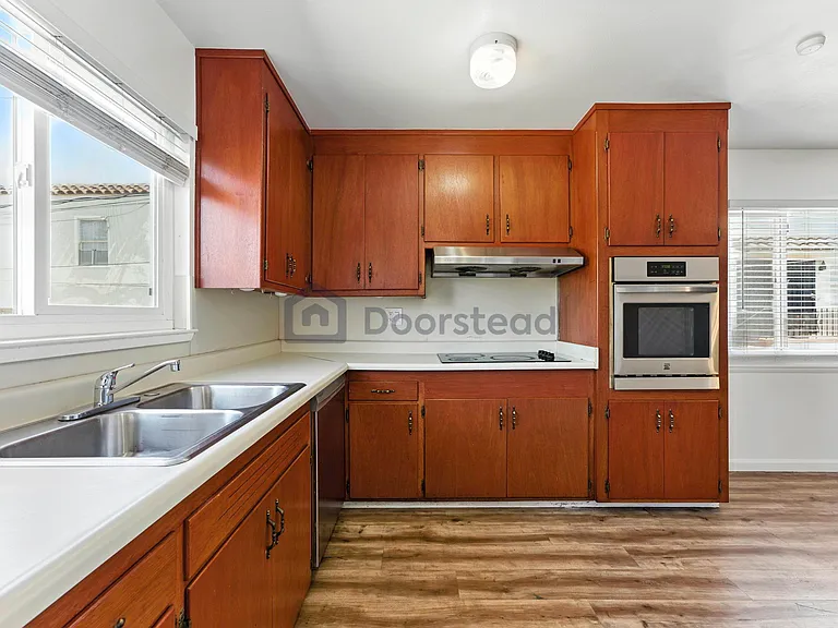 4339 Adeline St #B — Photo 22