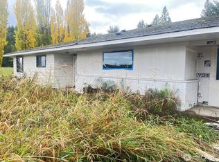 688 Big Hanaford Rd, Centralia, WA 98531