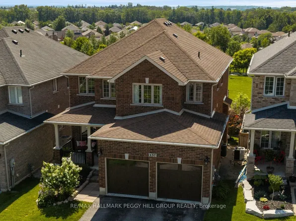 137 Jewel House Ln, Barrie, ON L4N 6E1