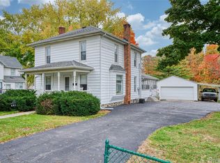421 West St, Howell, MI 48843