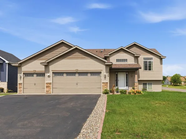 1729 Prairie View Ln NE, Sauk Rapids, MN 56379
