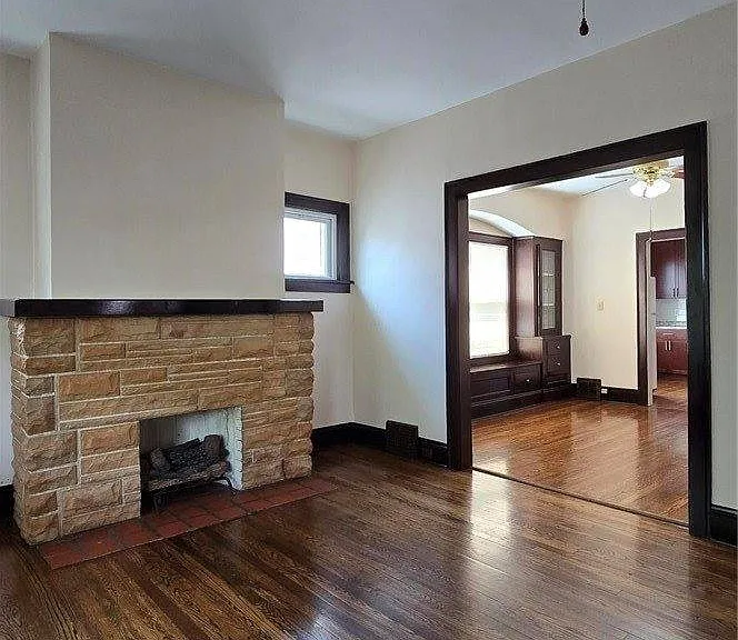 2126 Richland Ave — Photo 5