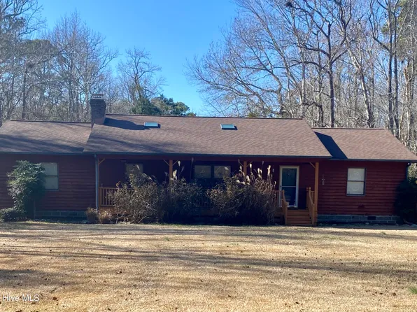 388 S End Road, Knotts Island, NC 27950