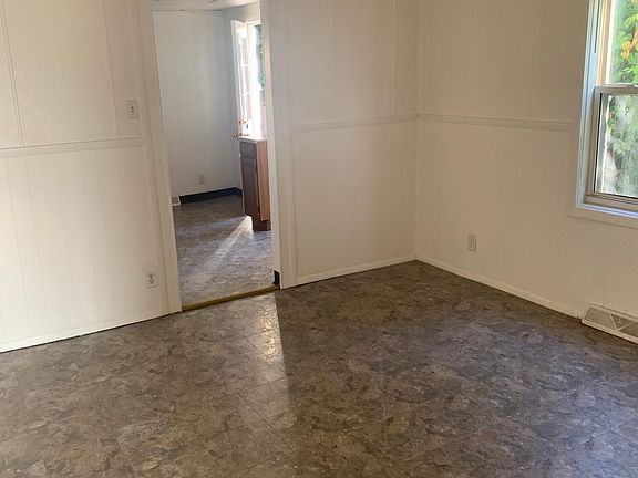 3rd image of 2200 Keystone Ave #1
