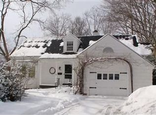 1970 Dover Center Rd, Westlake, OH 44145