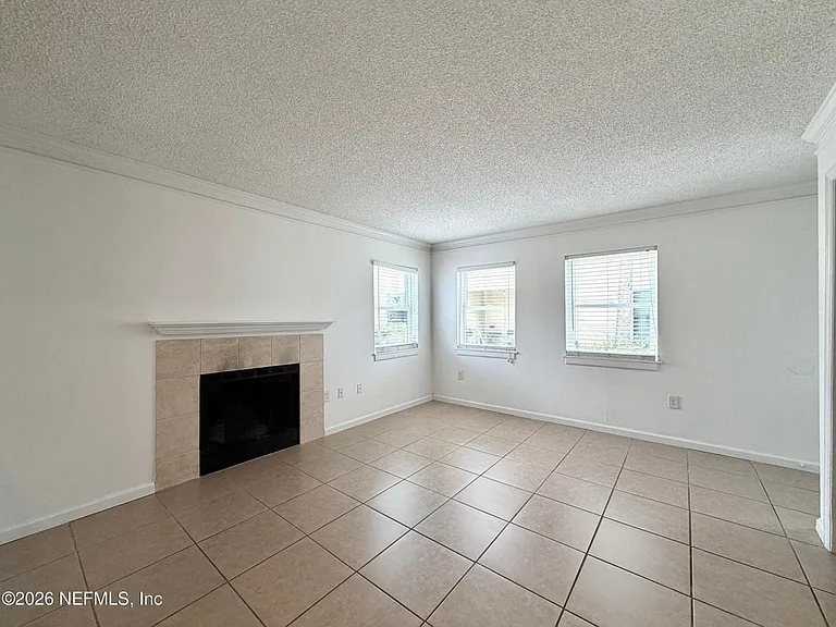 100 Fairway Park Blvd #1411 — Photo 8