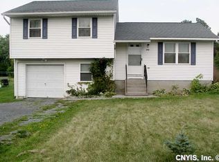 418 Centre St, Cape Vincent, NY 13618