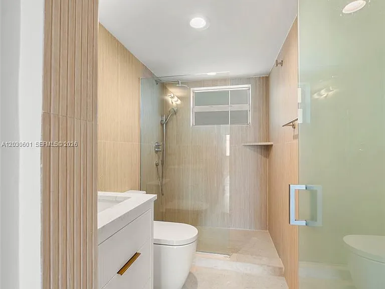 1610 Lenox Ave #316 — Photo 33