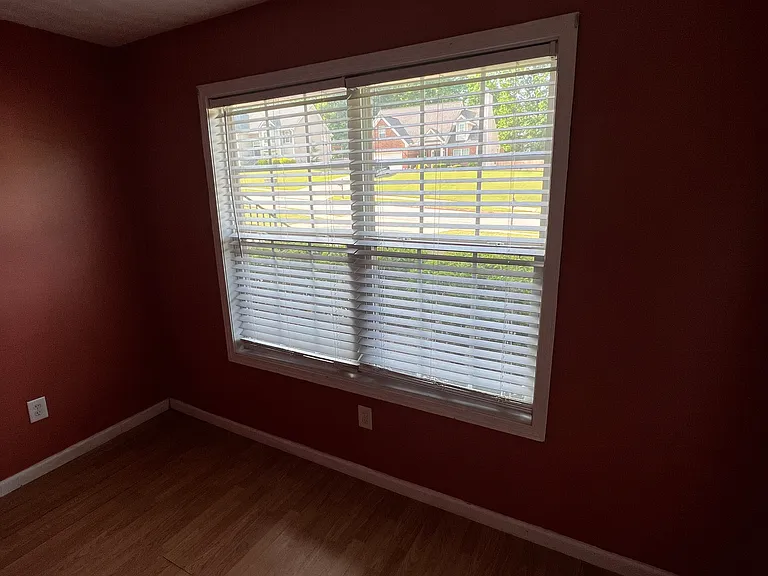 70 Trelawney Dr — Photo 12