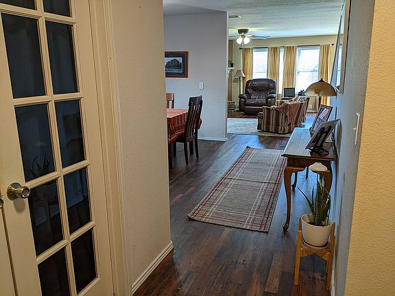 4th image of 1238 Riverway Ln