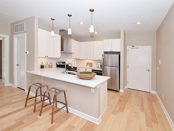 3rd image of 1505 Race St. #202