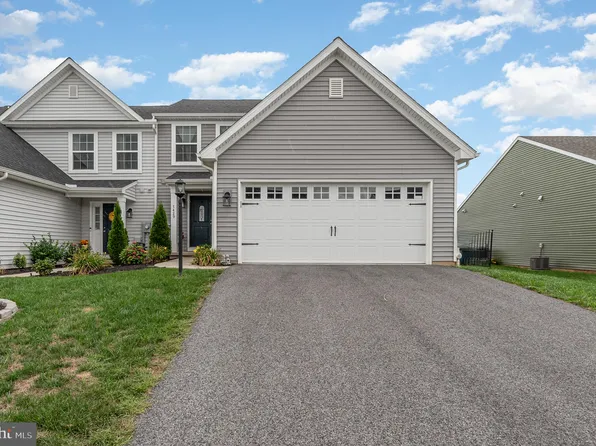 7429 Saint Patrick Ct #3, Abbottstown, PA 17301