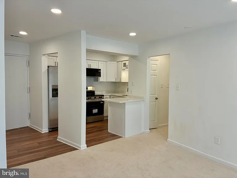 5772 Rexford Ct #G — Photo 4