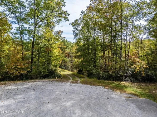 32 Reeves Pl Lot 10, Monterey, TN 38574