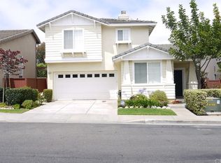 2316 Jeans Ct, Signal Hill, CA 90755
